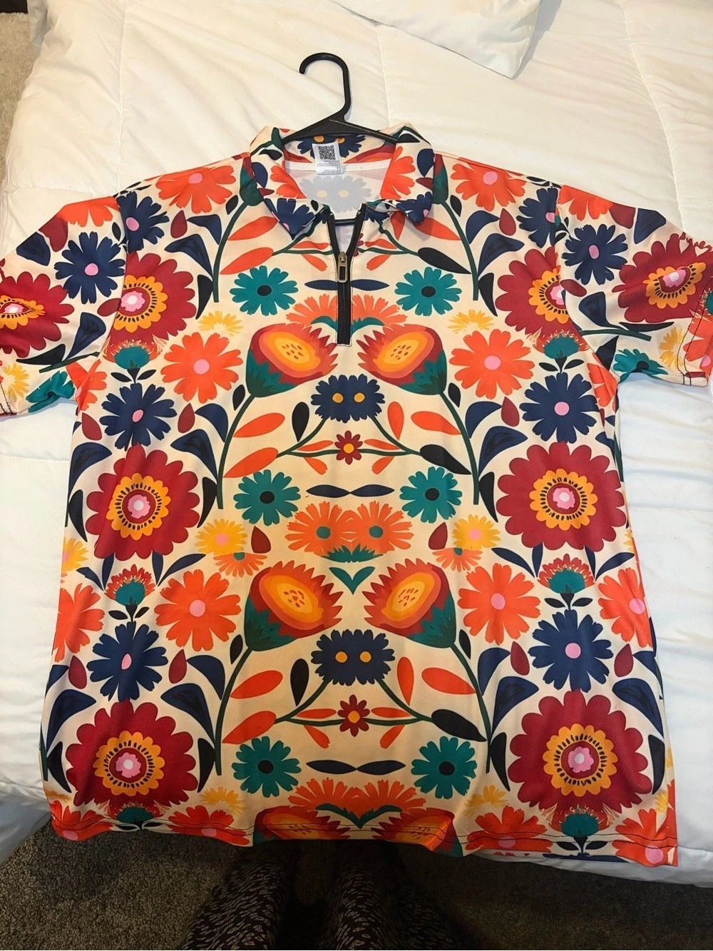 Floral Half-Zip Polo in White & Multicolor Large Like New